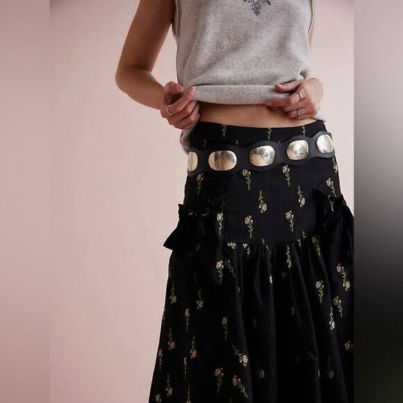 Free People Z & L Europe Yoko Hip Belt  Black Leather with Silver Metal –NEW M/L main image 4